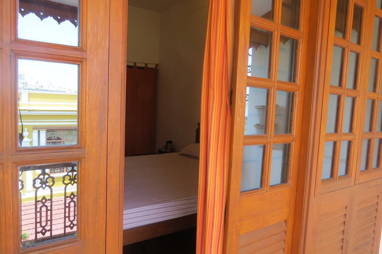 Maison Petite Singapore ปอนดิเชอรี ภายนอก รูปภาพ